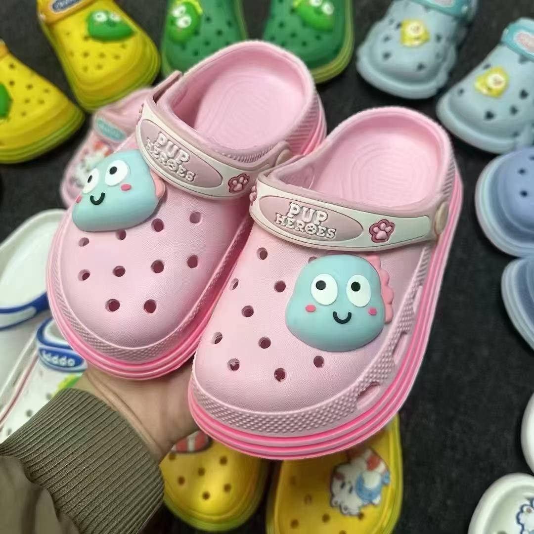 kids Croc slippers many colors (MOQ - 1200pcs)