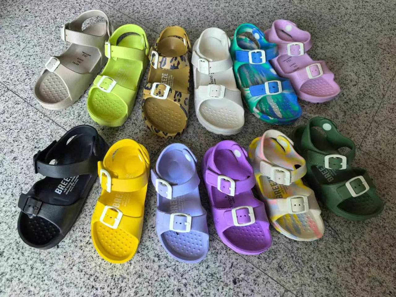 VividWalk Buckle Sandals (MOQ - 1200 pcs)