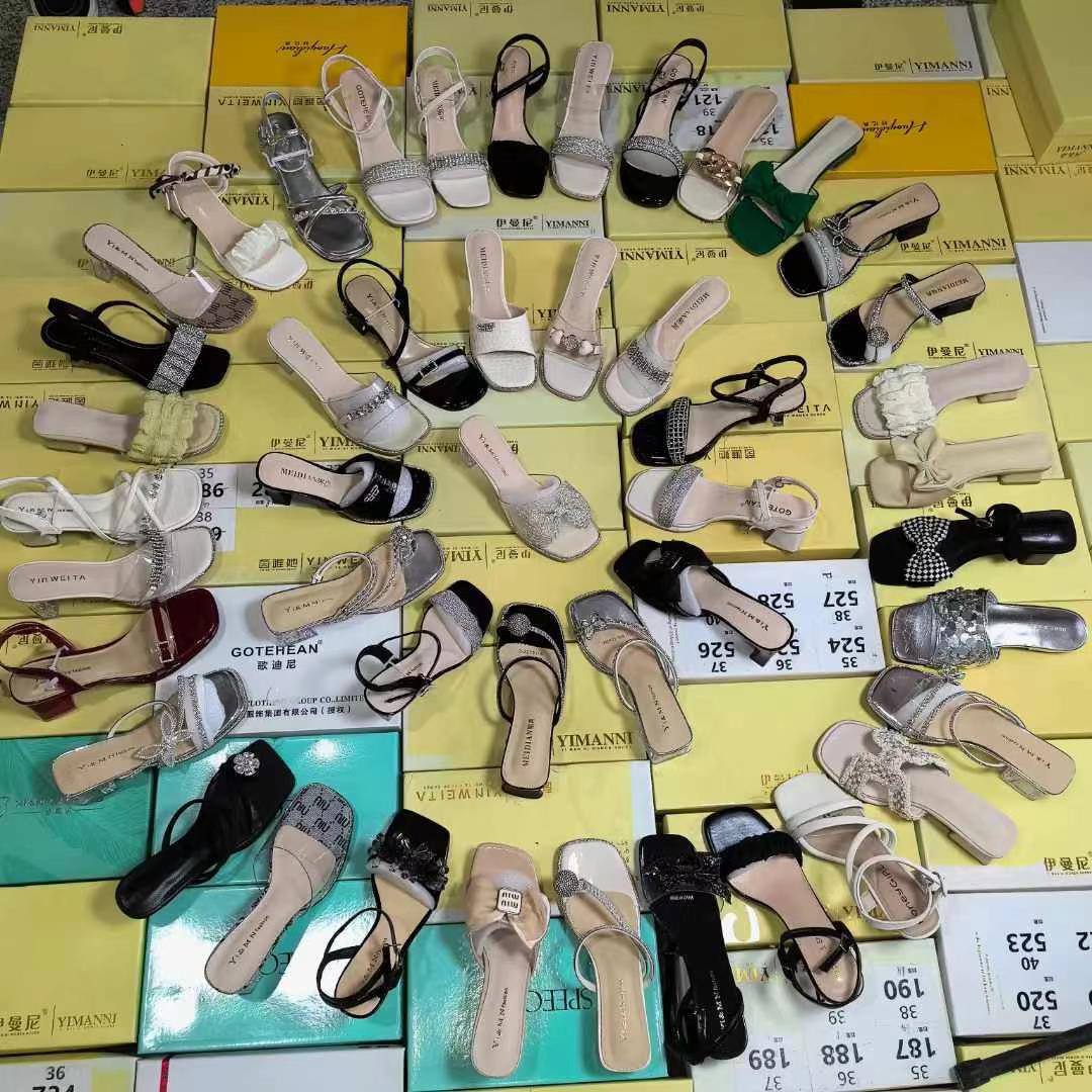 Elegant Step Ladies' Fashion Sandals Collection ( MOQ - 1000pcs)