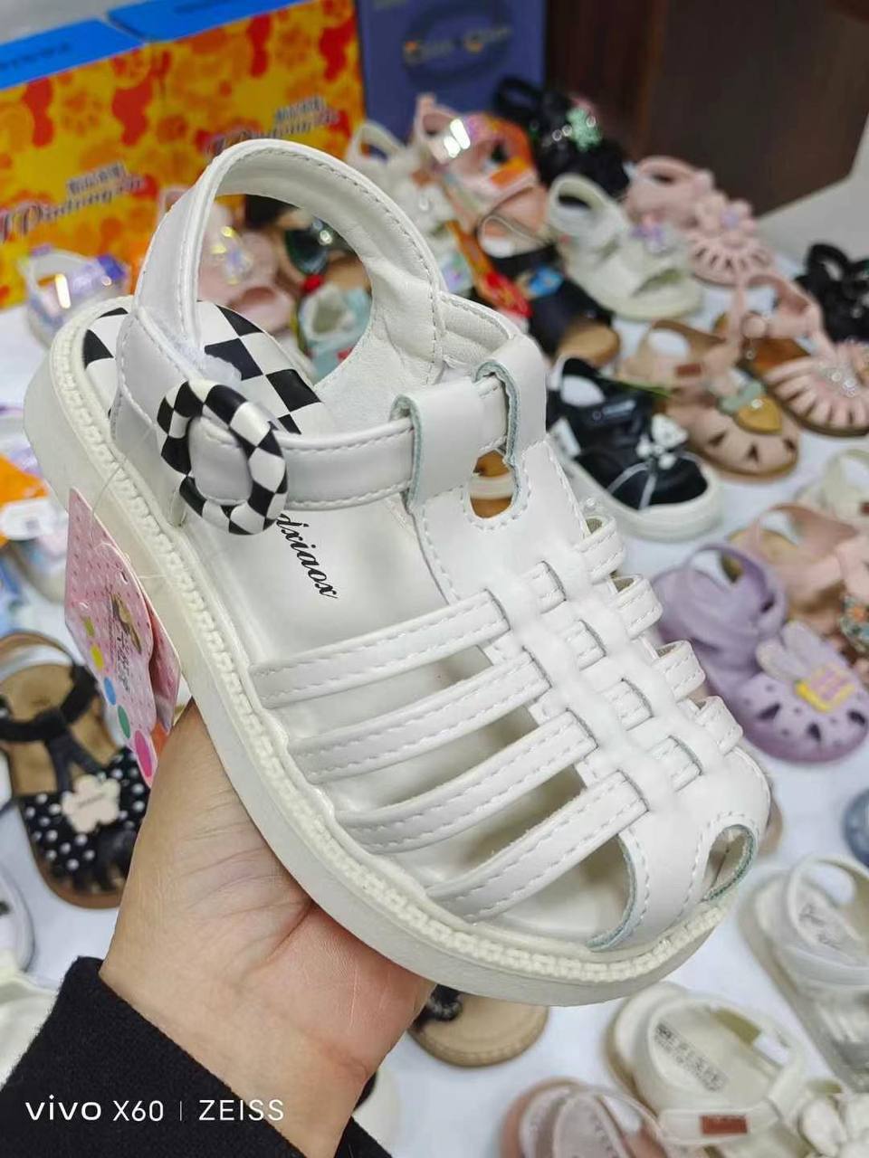 Charming Girls Sandals mix style (MOQ - 500pcs)