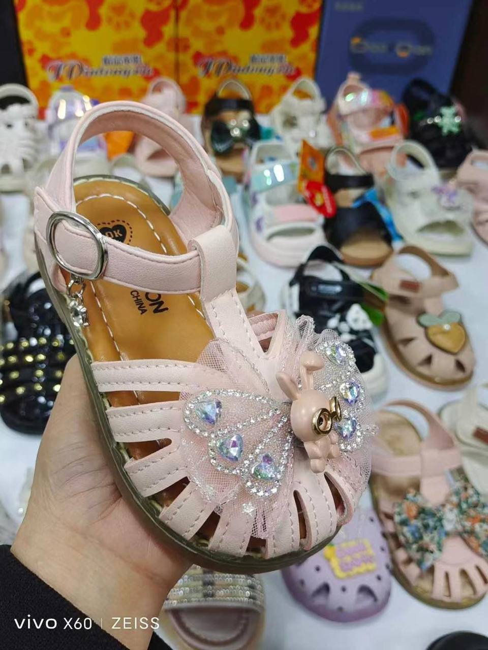 Charming Girls Sandals mix style (MOQ - 500pcs)