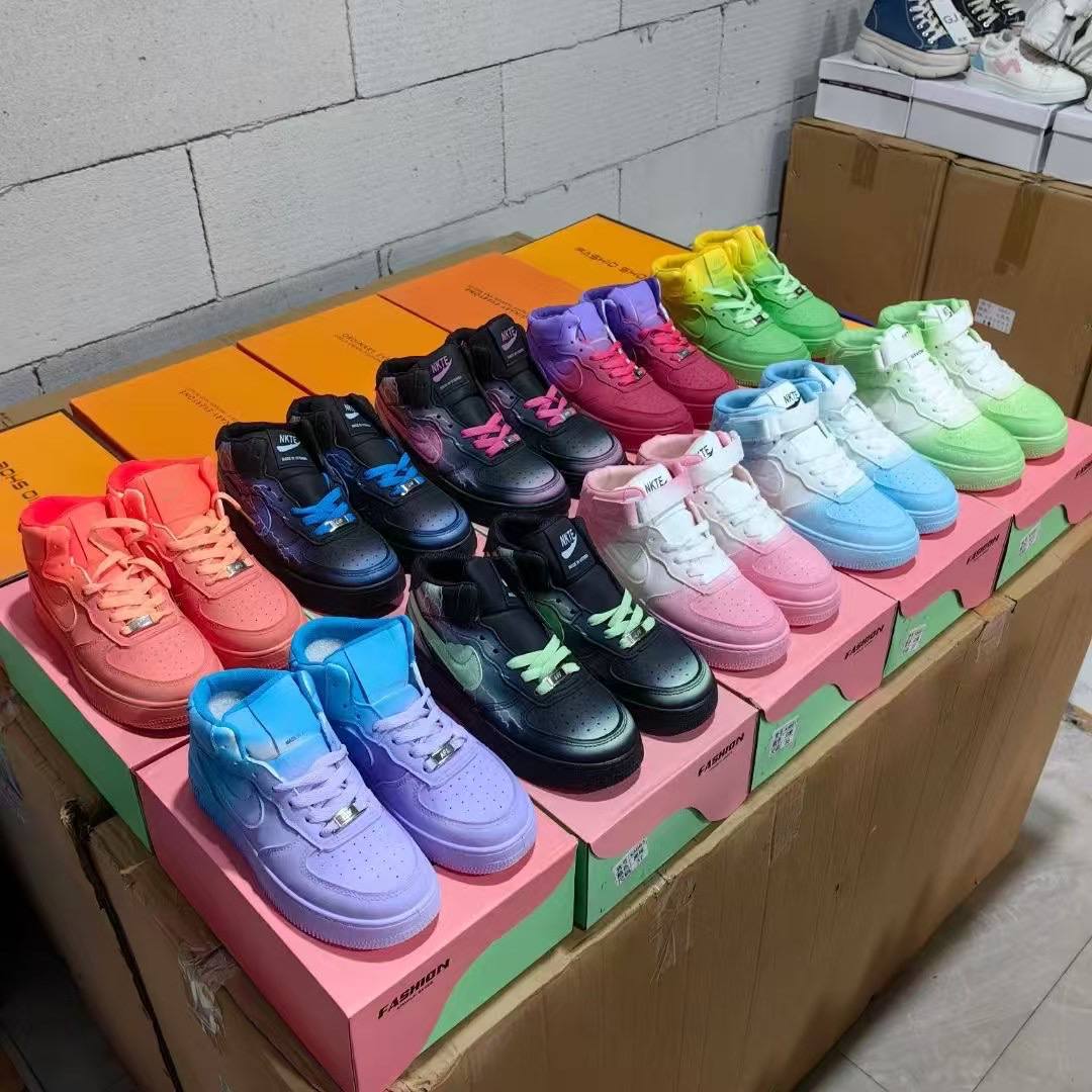 Gradient Color High-Top Sneakers (MOQ - 500pcs)